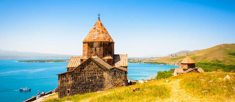 What to see in Armenia Lake Sevan