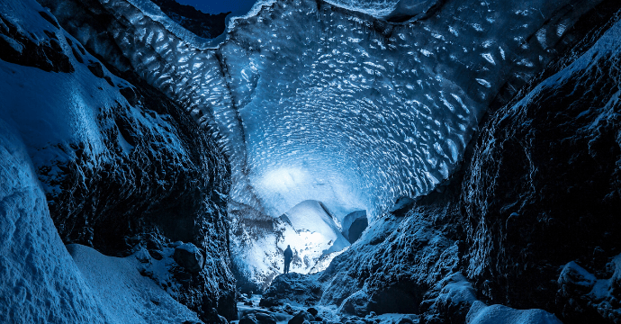 Things to do in Iceland in winter. Visit the ice caves 